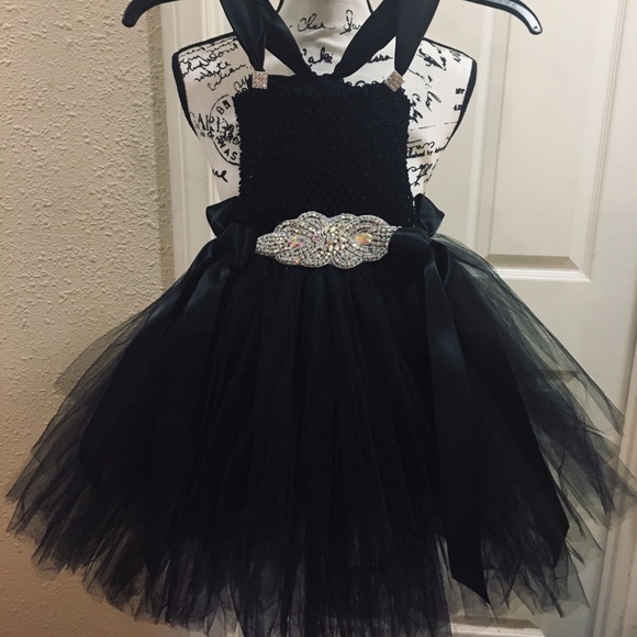 LIL MISS HEPBURN (flower girl) tutu dress - Picture 2 of 6